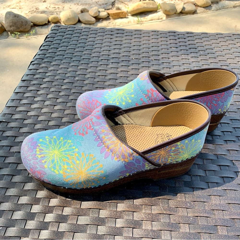 Dansko Vegan Clogs sz 39 / 8.5